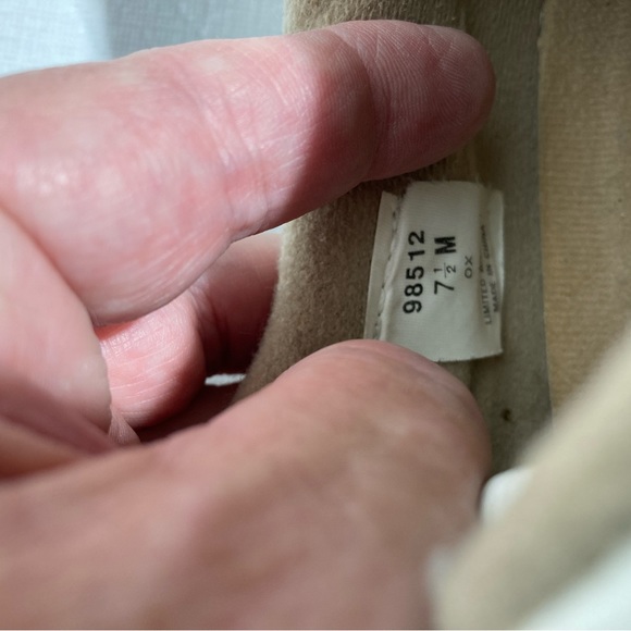 Footjoy Softjoys 98512 Golf shoes white tan leather spike less size 7.5 - Picture 11 of 11